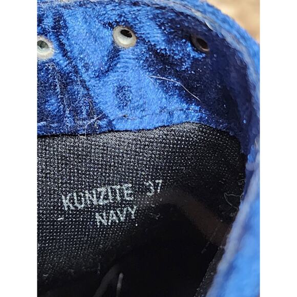 Patrizia By Spring Step Blue Velvet Heeled Ankle Boots Studded Size 37, 6.5 US - Picture 11 of 12